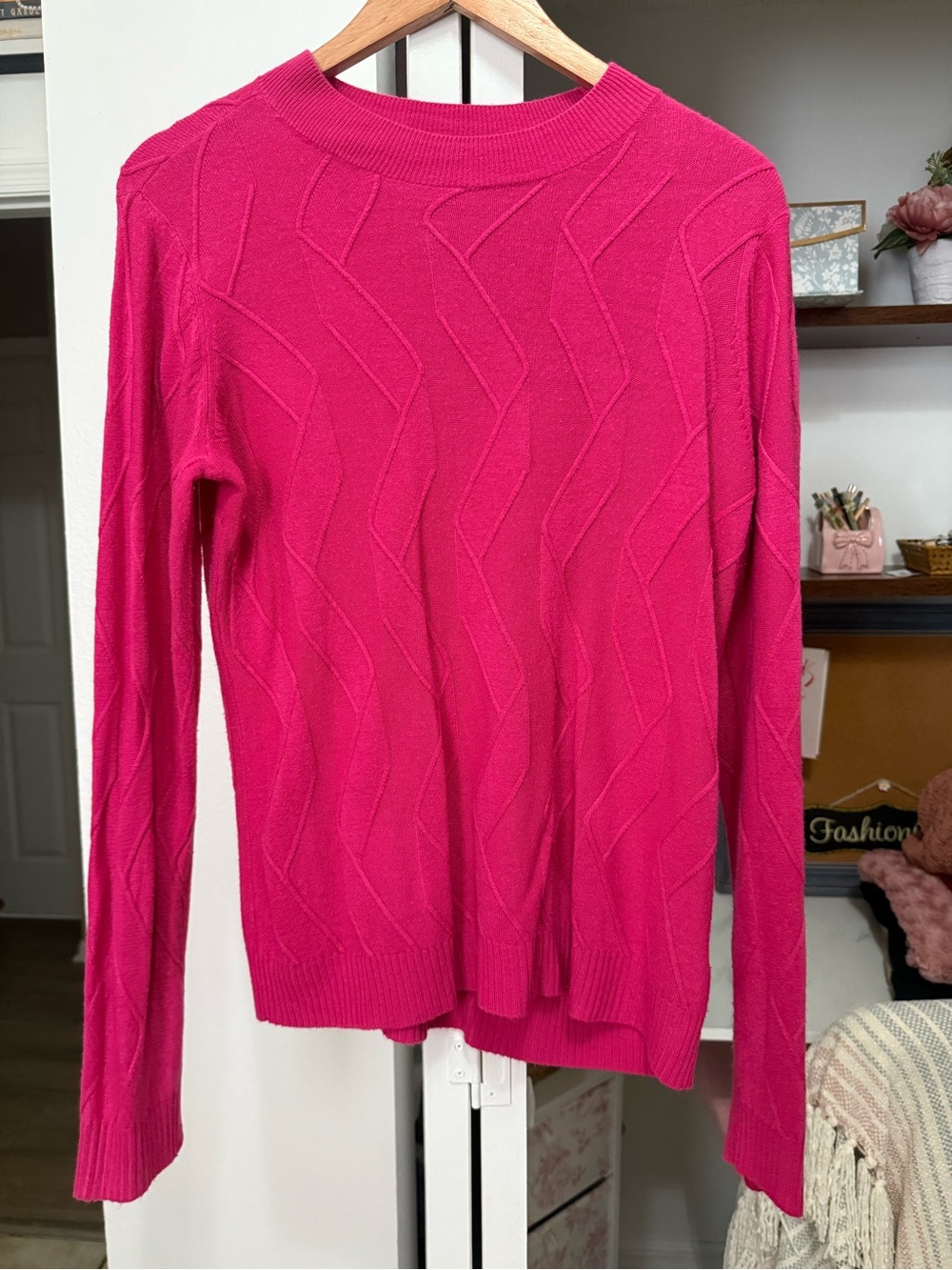 Carolyn Taylor Hot Pink Textured Crewneck Sweater